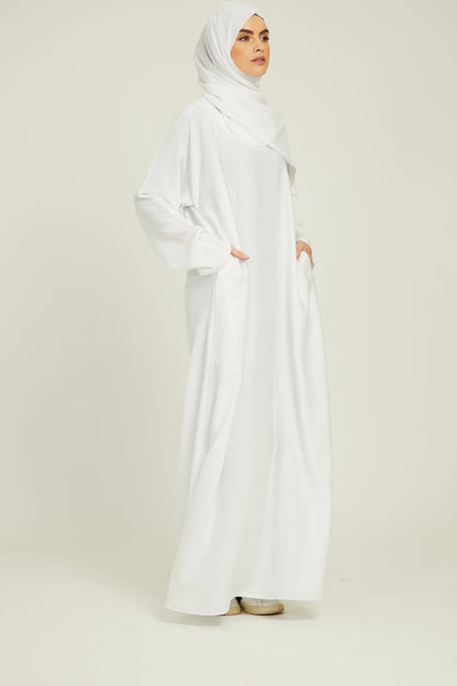 Abaya Fermée Simple avec Poches – Blanc