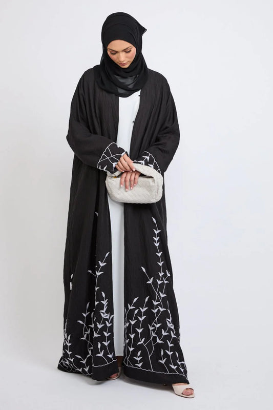 Abaya Ouverte Dahlia – Broderie Premium Noir