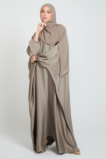 Bisht Ouvert Premium Royale – Desert Sandstone