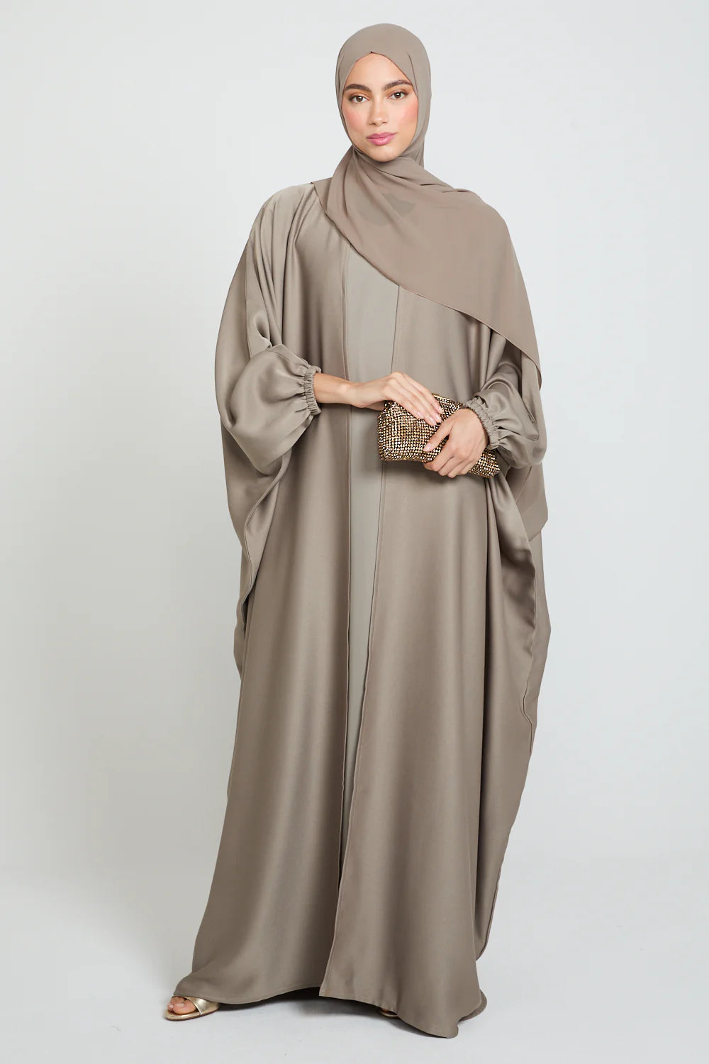 Bisht Ouvert Premium Royale – Desert Sandstone