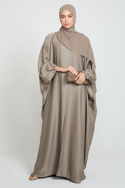 Bisht Ouvert Premium Royale – Desert Sandstone